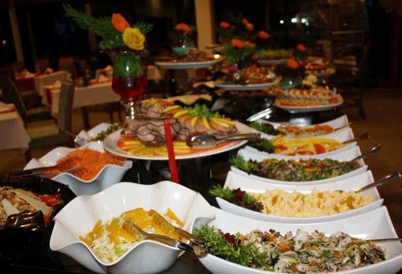 Отель Korineum Golf & Beach Resort