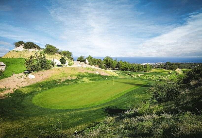 Отель Korineum Golf & Beach Resort