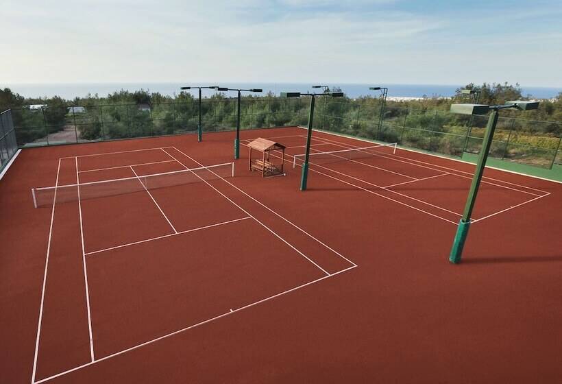 Отель Korineum Golf & Beach Resort