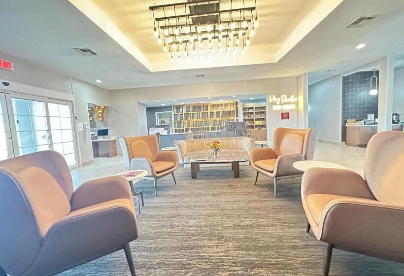 فندق La Quinta Inn & Suites By Wyndham Decatur