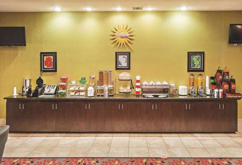 فندق La Quinta Inn & Suites By Wyndham Decatur