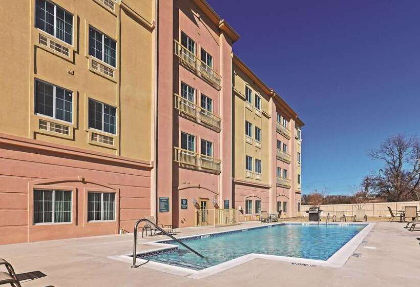 فندق La Quinta Inn & Suites By Wyndham Decatur