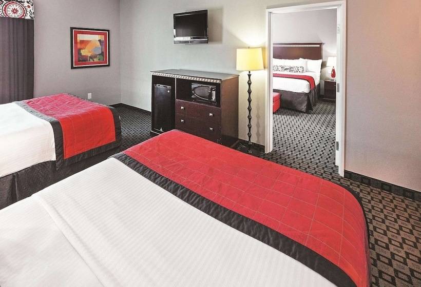 فندق La Quinta Inn & Suites By Wyndham Decatur