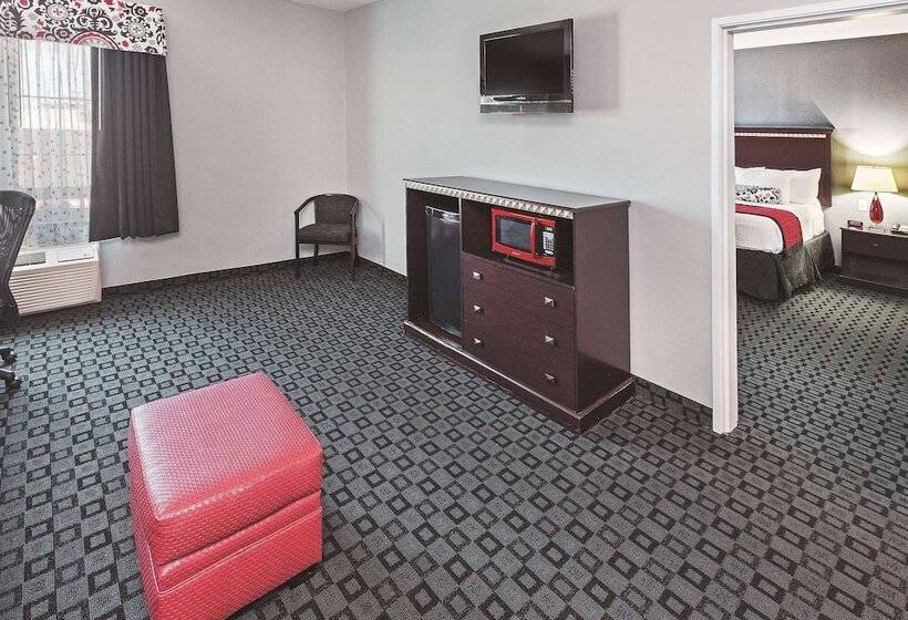 فندق La Quinta Inn & Suites By Wyndham Decatur