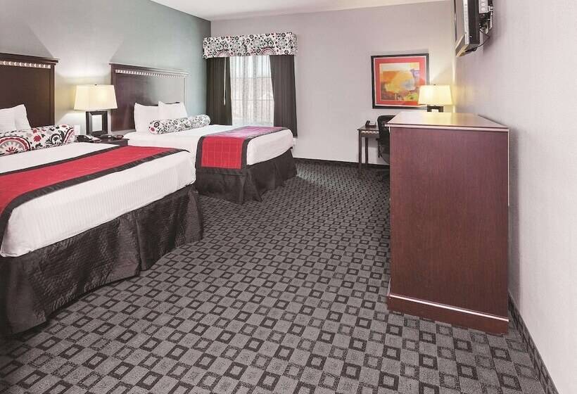 فندق La Quinta Inn & Suites By Wyndham Decatur