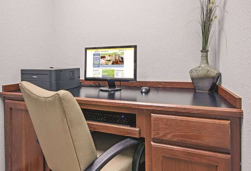 酒店 La Quinta Inn & Suites By Wyndham Dfw Airport West  Euless