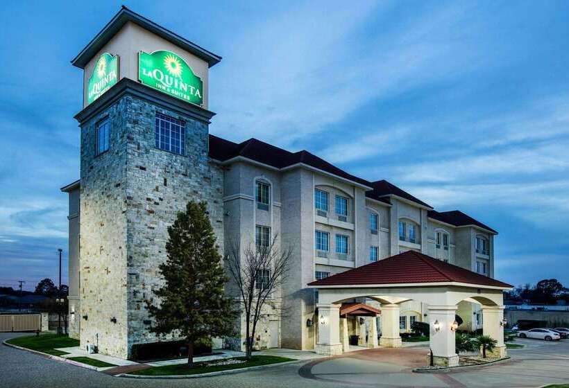 酒店 La Quinta Inn & Suites By Wyndham Dfw Airport West  Euless