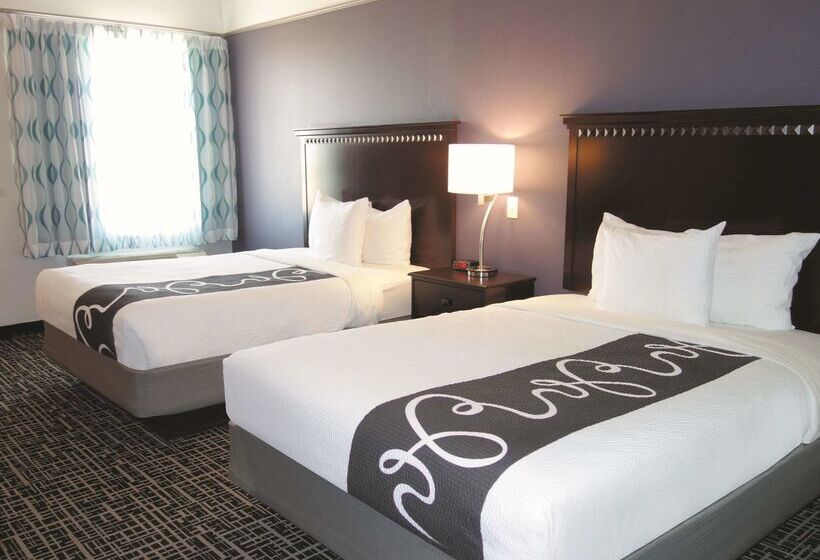 호텔 La Quinta By Wyndham Dumas