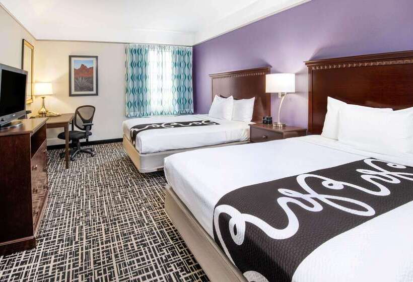 호텔 La Quinta By Wyndham Dumas