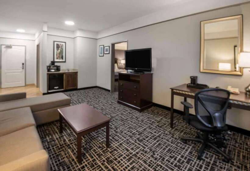 호텔 La Quinta By Wyndham Dumas