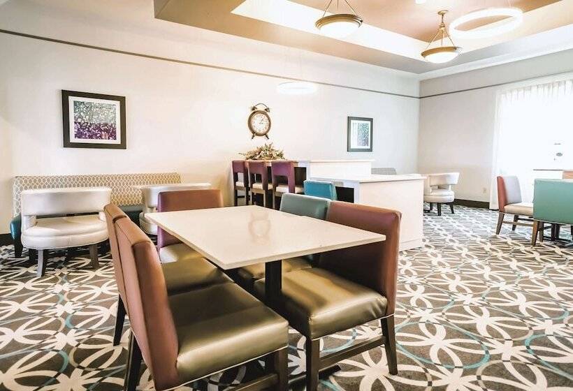 호텔 La Quinta By Wyndham Dumas