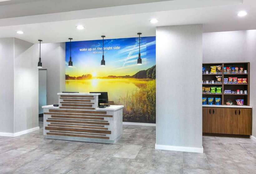 Отель La Quinta By Wyndham Jacksonville, Texas