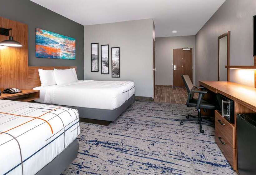 Отель La Quinta By Wyndham Jacksonville, Texas