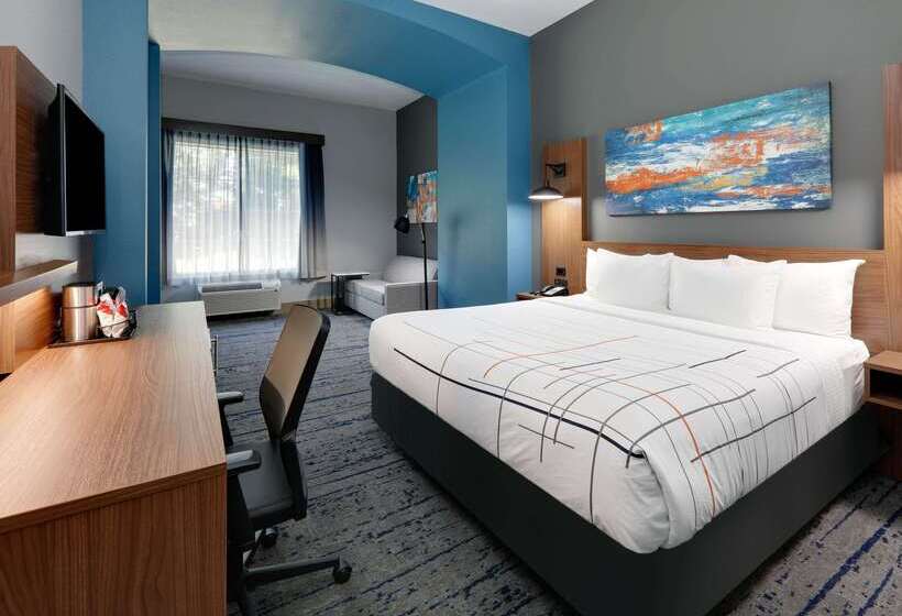 Отель La Quinta By Wyndham Jacksonville, Texas