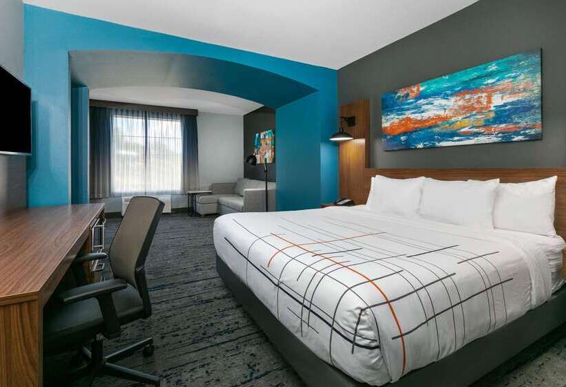 Отель La Quinta By Wyndham Jacksonville, Texas