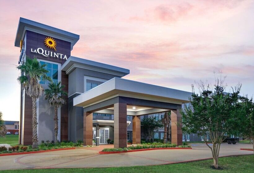 Отель La Quinta By Wyndham Jacksonville, Texas