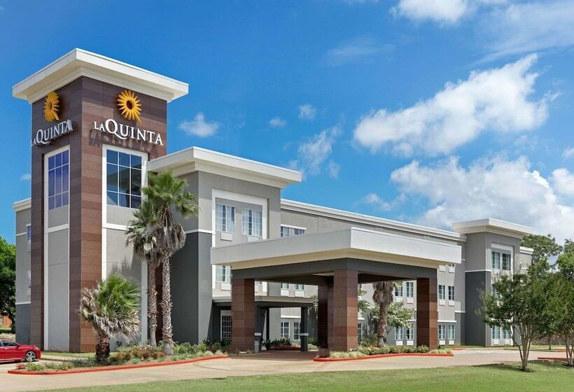 Отель La Quinta By Wyndham Jacksonville, Texas