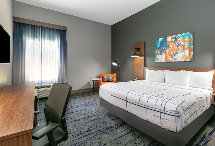 Отель La Quinta By Wyndham Jacksonville, Texas