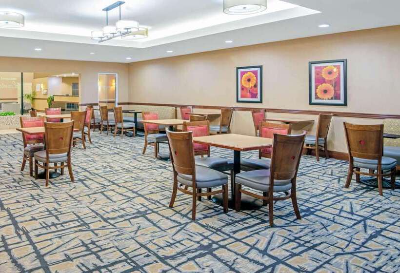 בית מלון כפרי La Quinta By Wyndham Lawton / Fort Sill