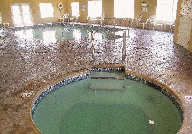 בית מלון כפרי La Quinta By Wyndham Lawton / Fort Sill