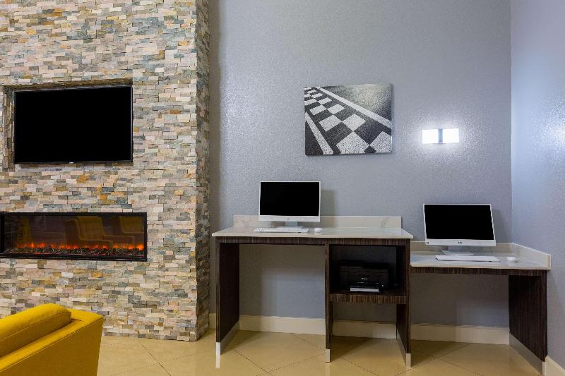 فندق La Quinta By Wyndham Sebring