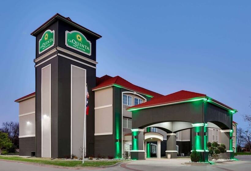 Отель La Quinta By Wyndham Sulphur Springs