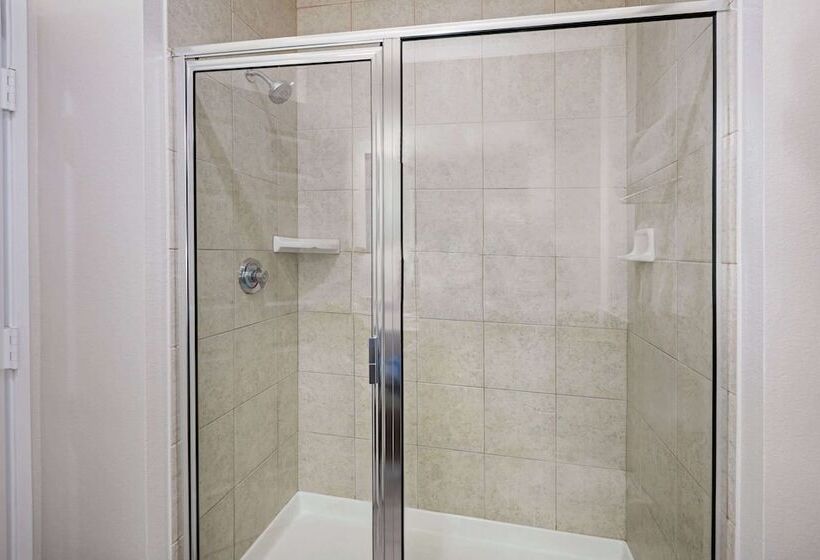 Отель La Quinta By Wyndham Sulphur Springs