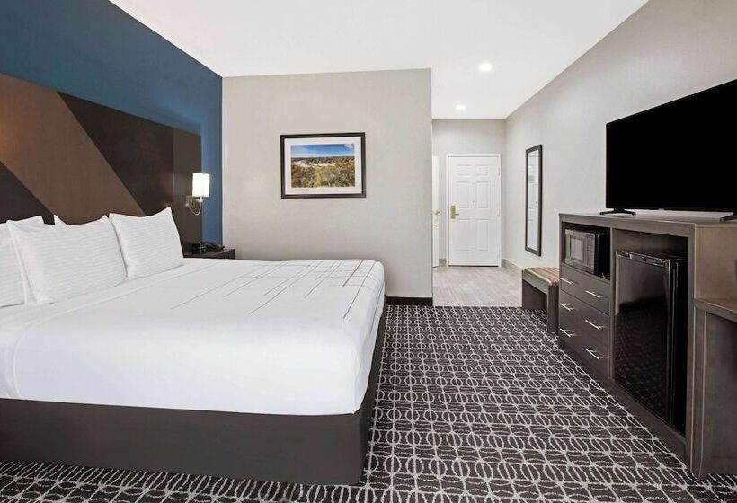 Отель La Quinta By Wyndham Sulphur Springs