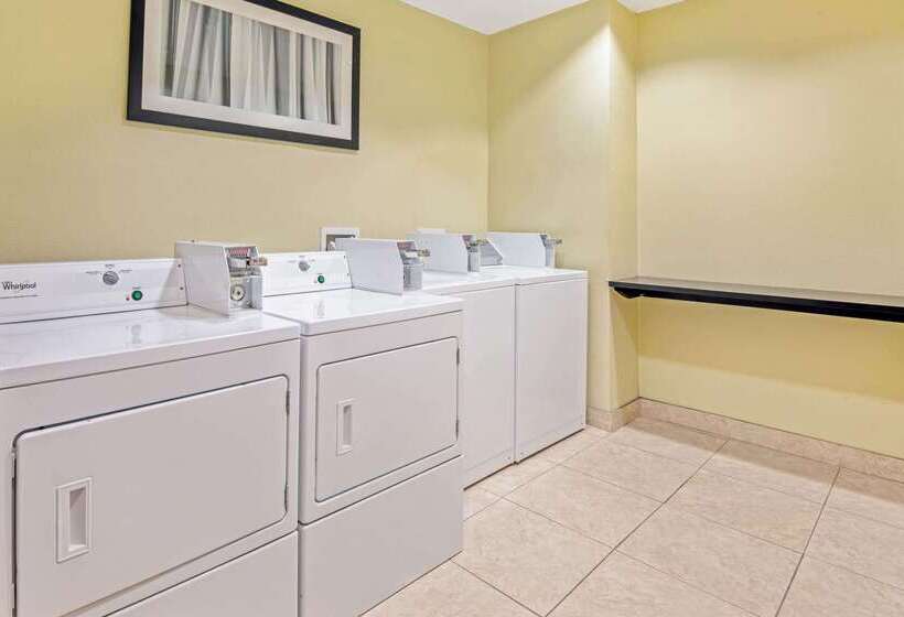 فندق La Quinta Inn & Suites By Wyndham Woodward