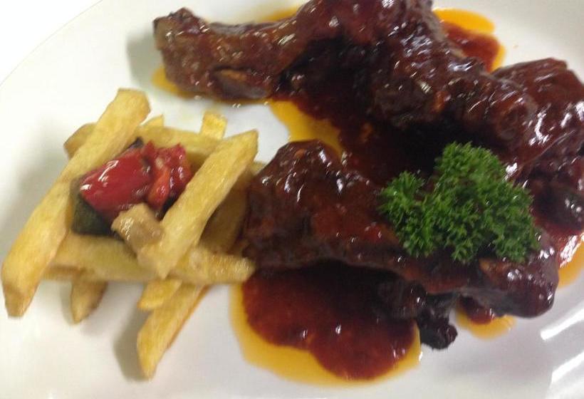 호텔 Hostal Los Maños