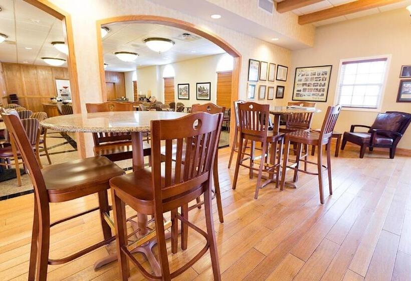 فندق Marv Herzog