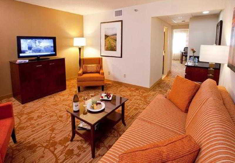 בית מלון כפרי Minneapolis Marriott Northwest