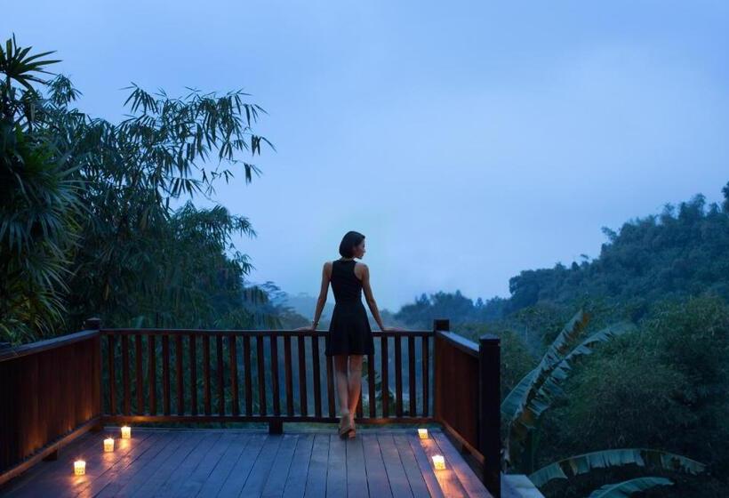 בית מלון כפרי Novus Giri Resort & Spa