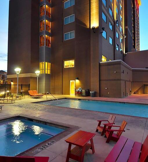 Overton Hotel And Conference Center