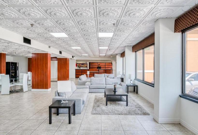 호텔 OYO Townhouse Houston George Bush Intercontinental