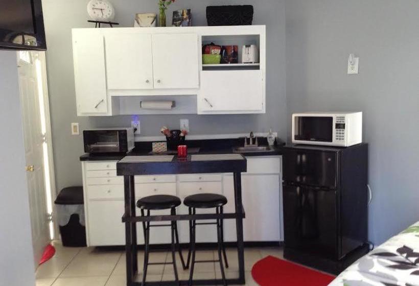 فندق Paradise Cove at Lemon Bay