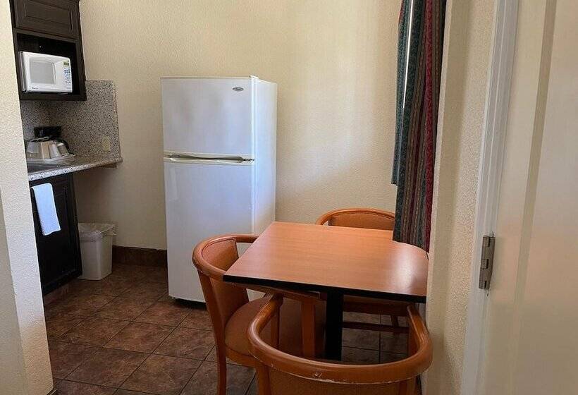 فندق Riverside Inn & Suites Santa Cruz