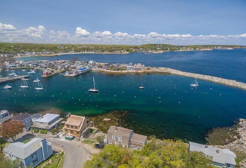 فندق Rockport Inn And Suites