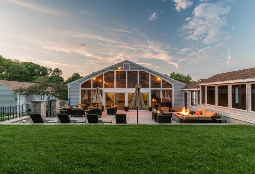 فندق Rockport Inn And Suites