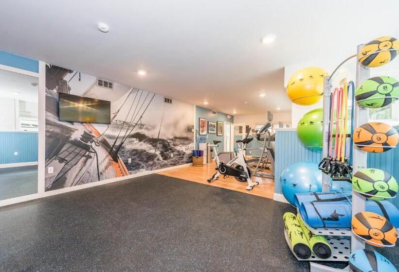 فندق Rockport Inn And Suites