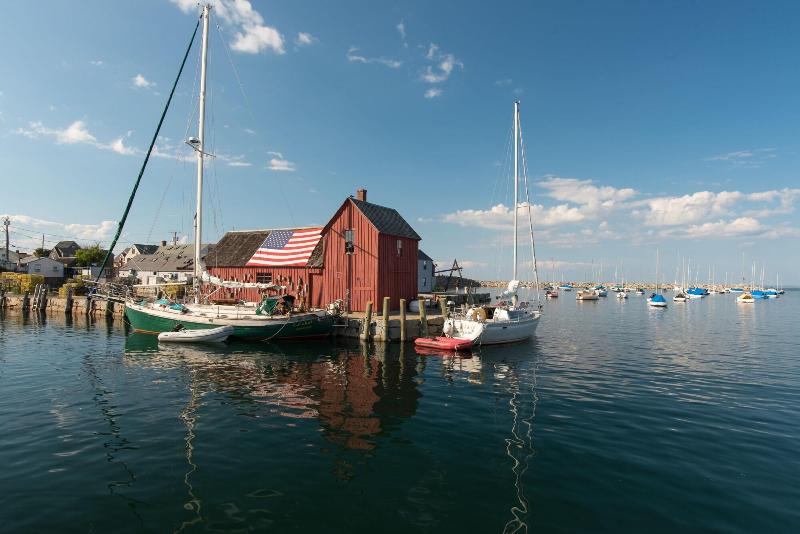 فندق Rockport Inn And Suites