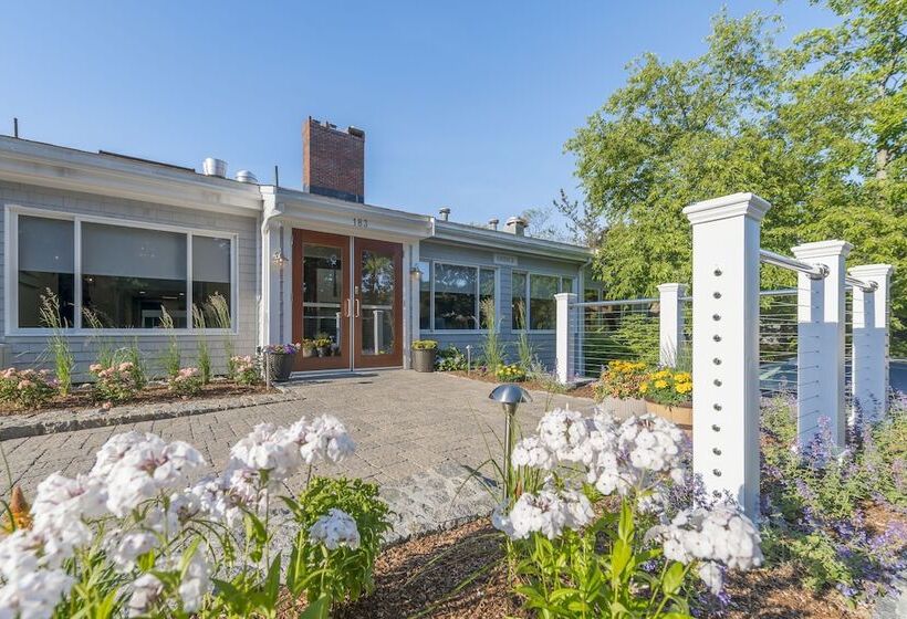 فندق Rockport Inn And Suites