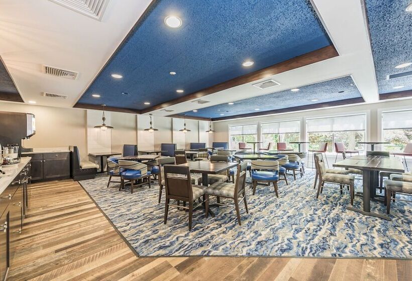 酒店 Rockport Inn And Suites