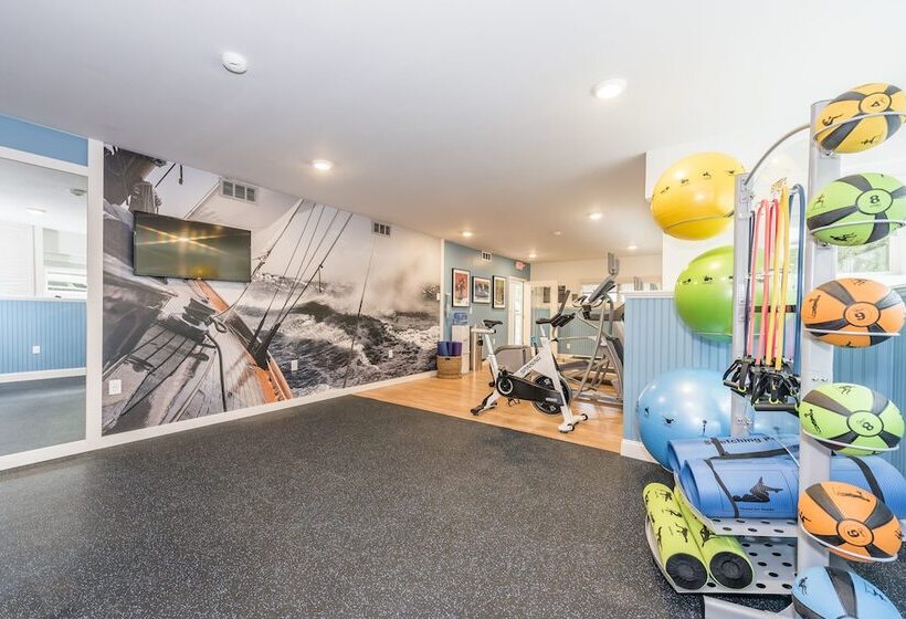 فندق Rockport Inn And Suites