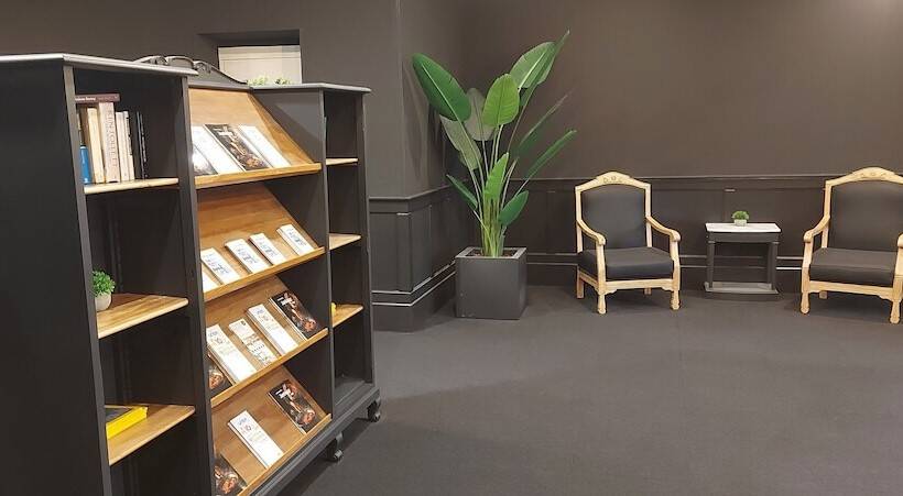 هتل Seminario Aeropuerto Bilbao