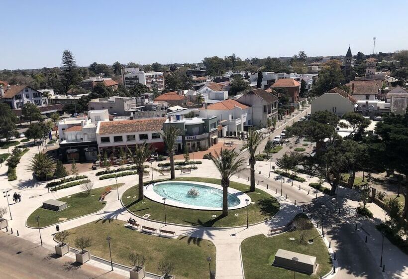 فندق Sofitel Montevideo Casino Carrasco & Spa