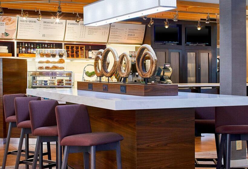 هتل Sonesta Select Raleigh Durham Airport Morrisville