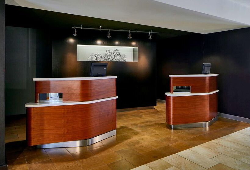 هتل Sonesta Select Raleigh Durham Airport Morrisville