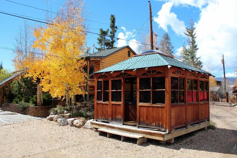 فندق Spirit Lake Lodge