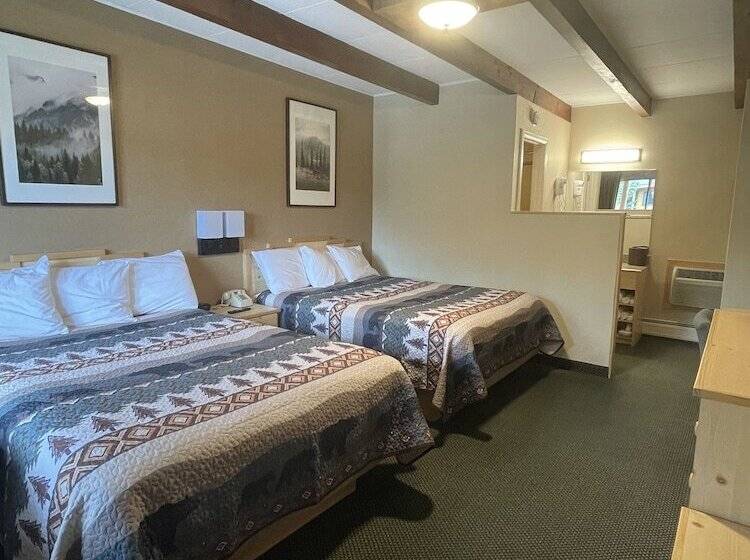 فندق Spirit Lake Lodge